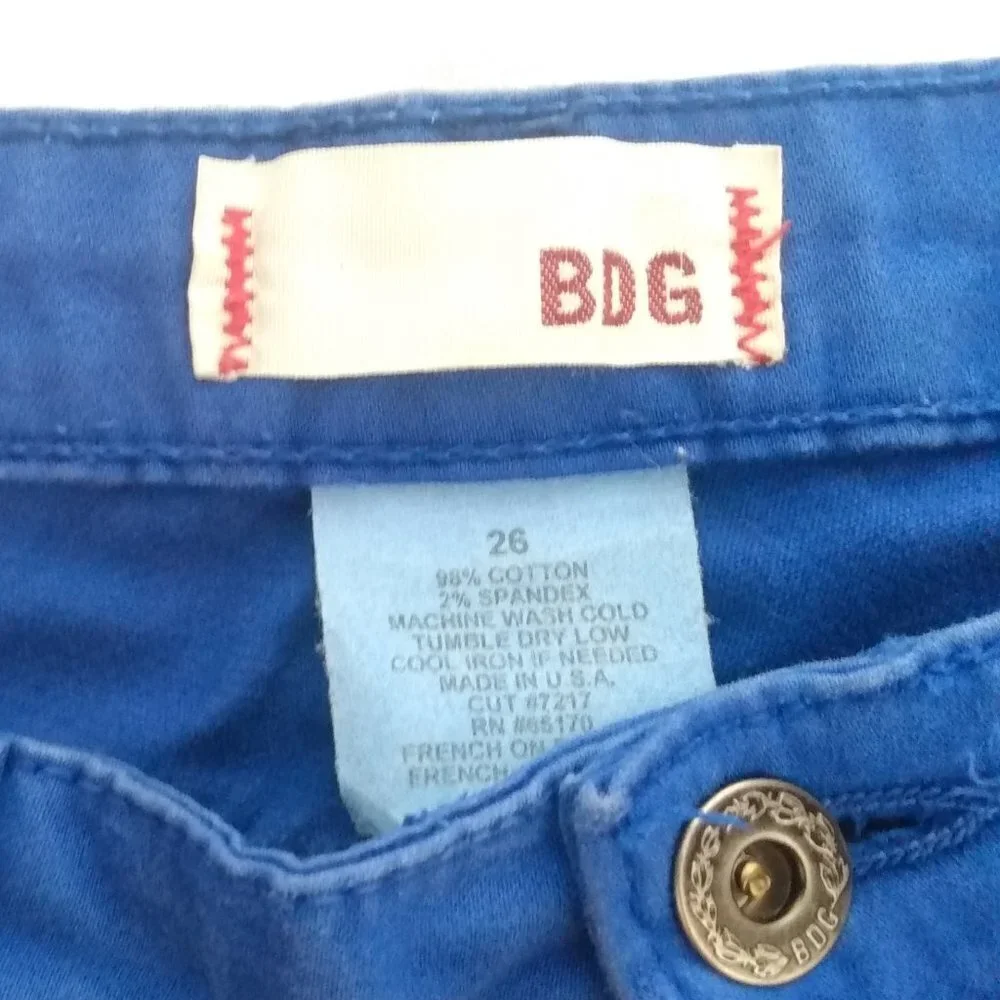 🎉HP🎉BDG Urban outfitters Women's blue skinny jeans